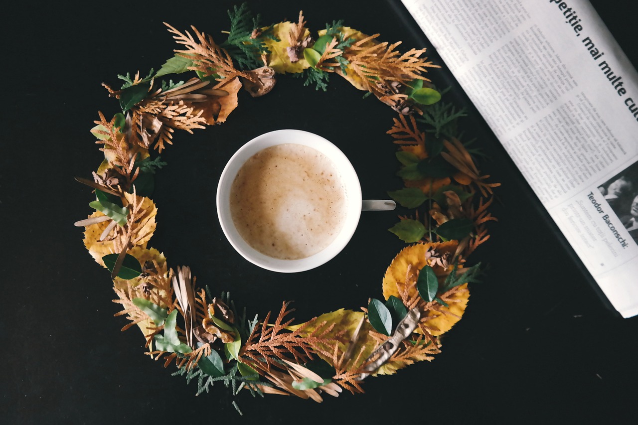 Holiday Wreath Crafts for Kids to Make at Home